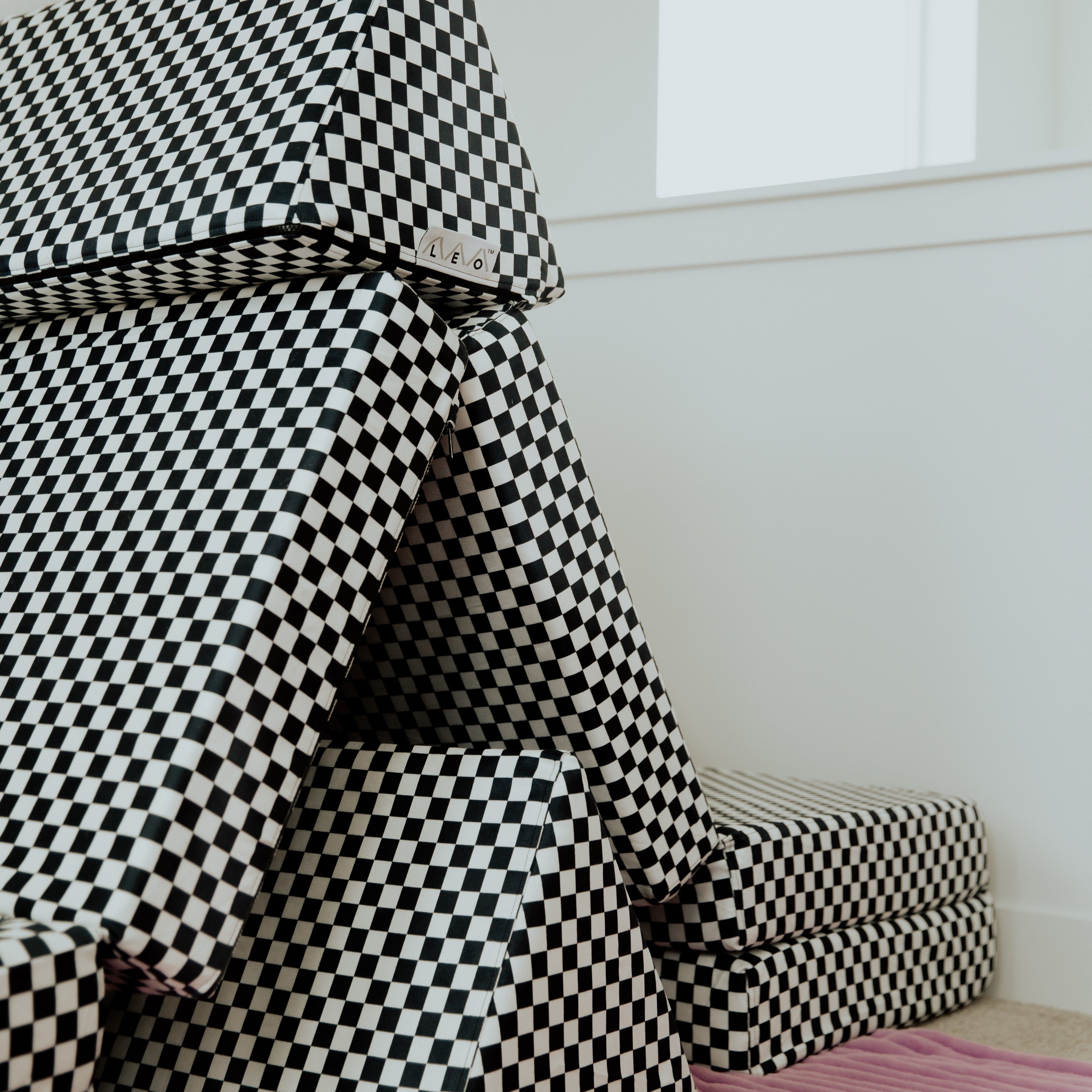 The Leo Mat Stack featuring the popular checkered cover